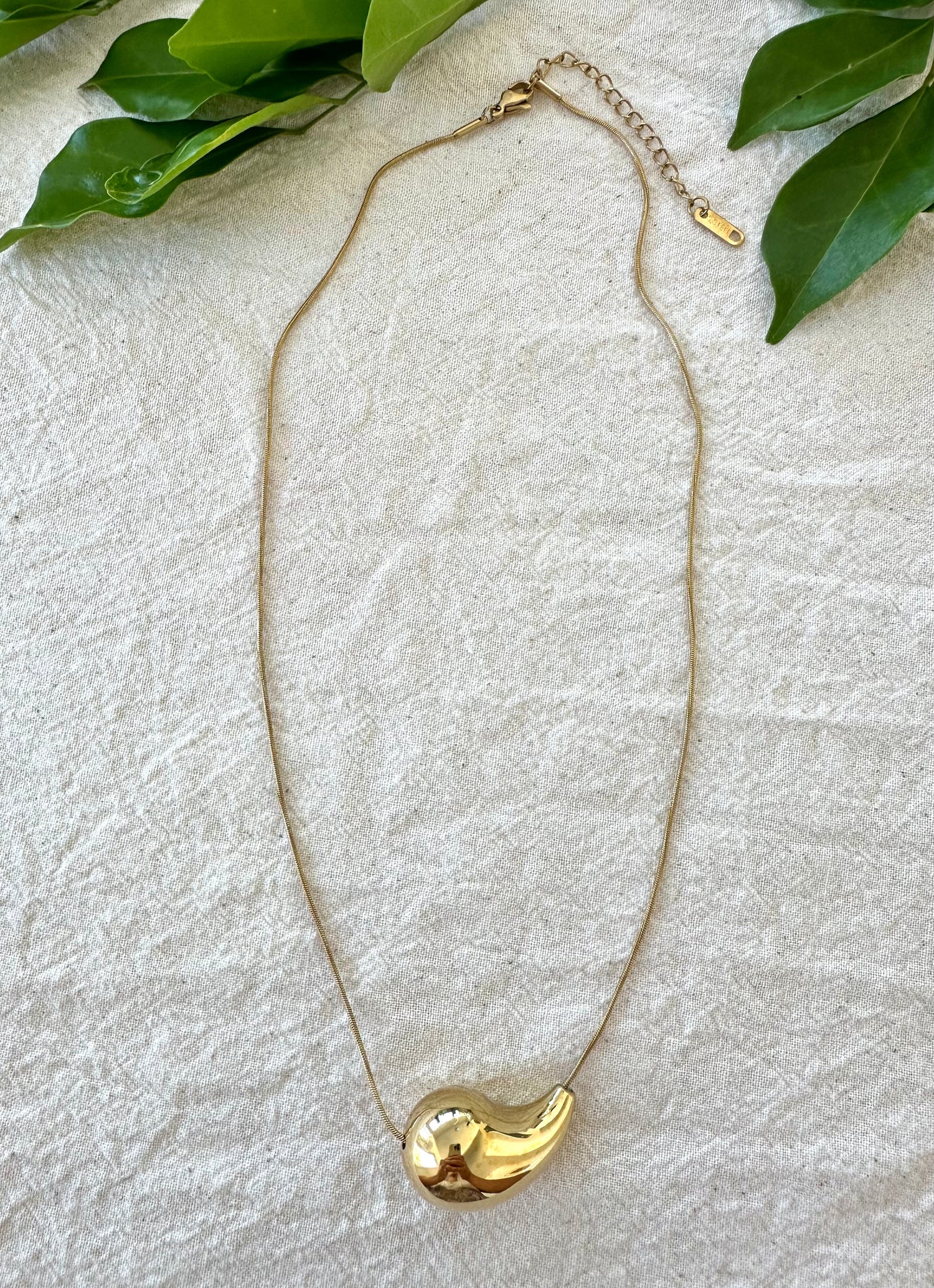 Pendant Necklaces